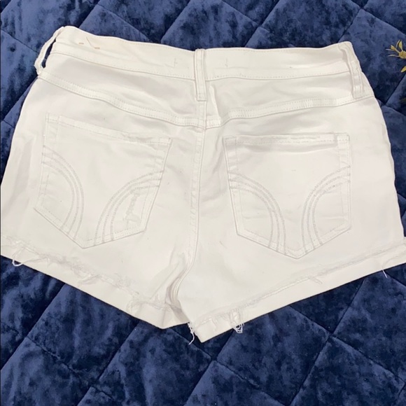 Hollister shorts - Picture 2 of 4